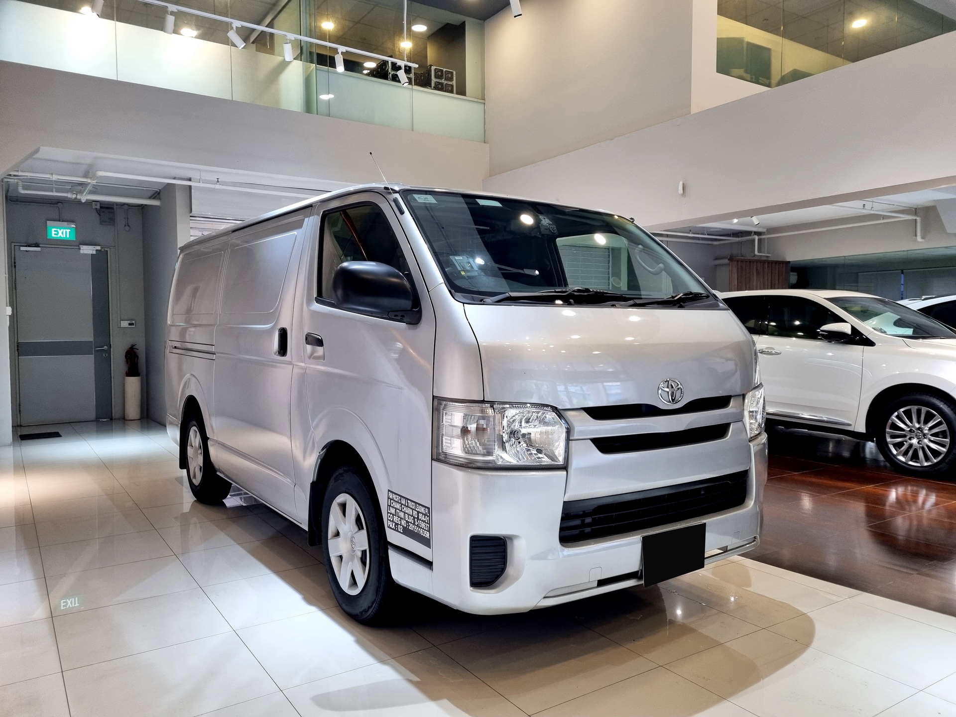 Used Toyota Hiace For Sale